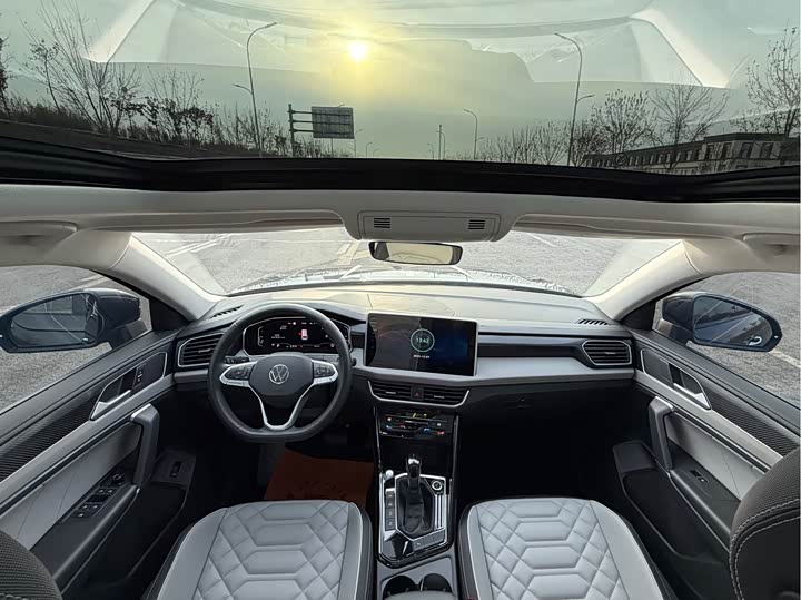 Фото 17 - Volkswagen Tayron