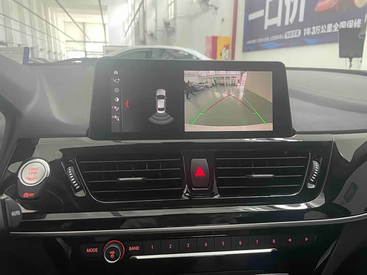 Фото 10 - BMW 1 Series