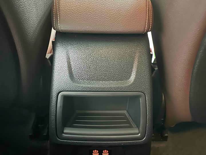 Фото 21 - BMW 1 Series