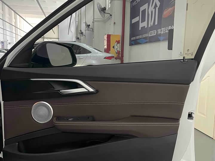 Фото 26 - BMW 1 Series