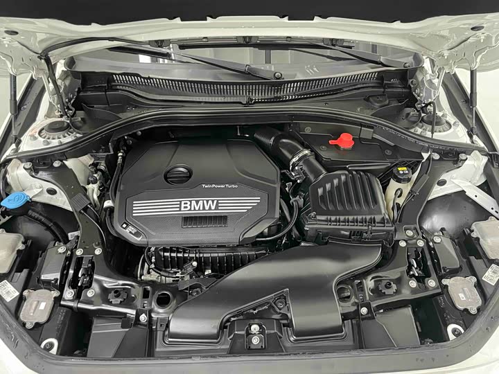 Фото 28 - BMW 1 Series