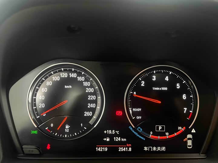 Фото 7 - BMW 1 Series