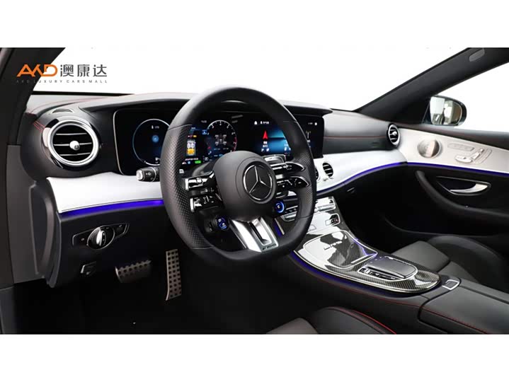 Фото 6 - Mercedes-Benz E-Class AMG