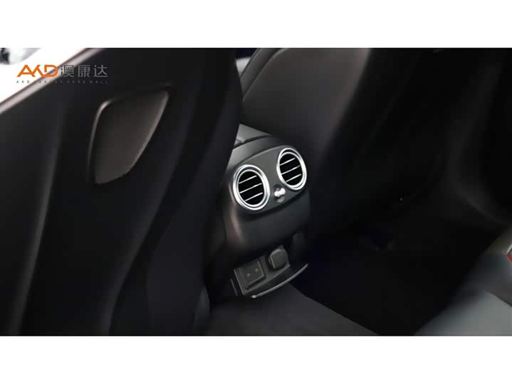 Фото 9 - Mercedes-Benz E-Class AMG