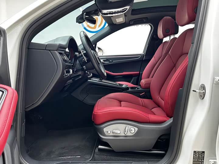 Фото 9 - Porsche Macan