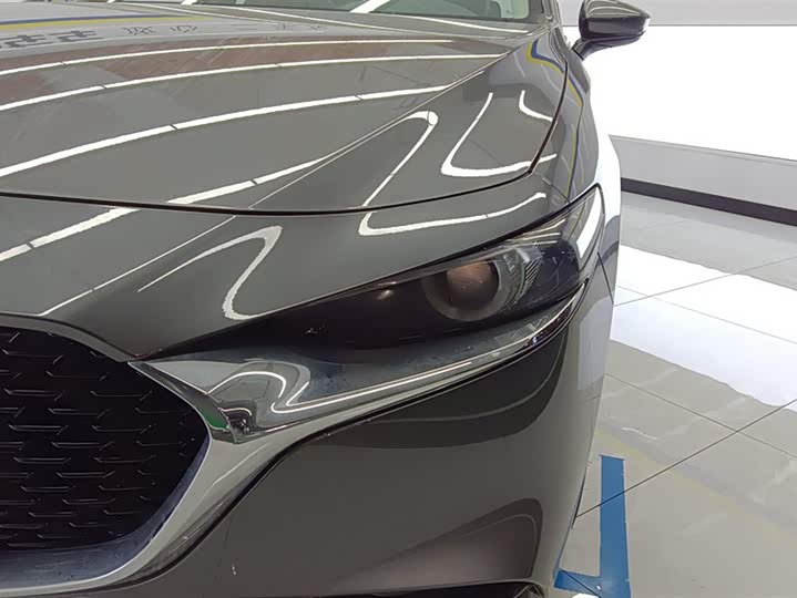 Фото 5 - Mazda 3 (Axela)