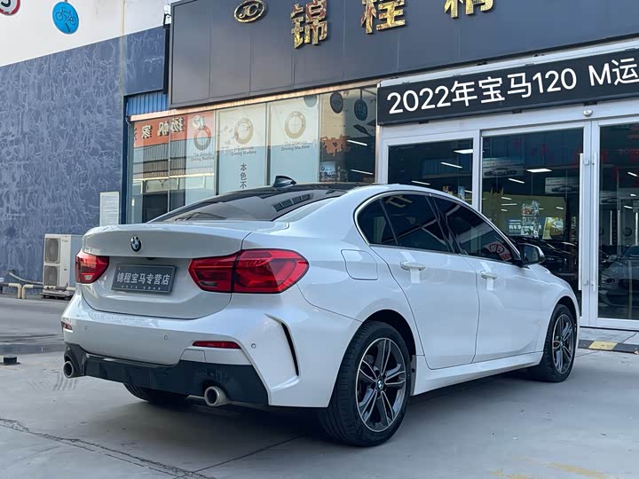 Фото 6 - BMW 1 Series