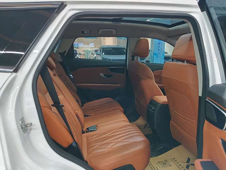 Фото 15 - Jetour X70 Plus