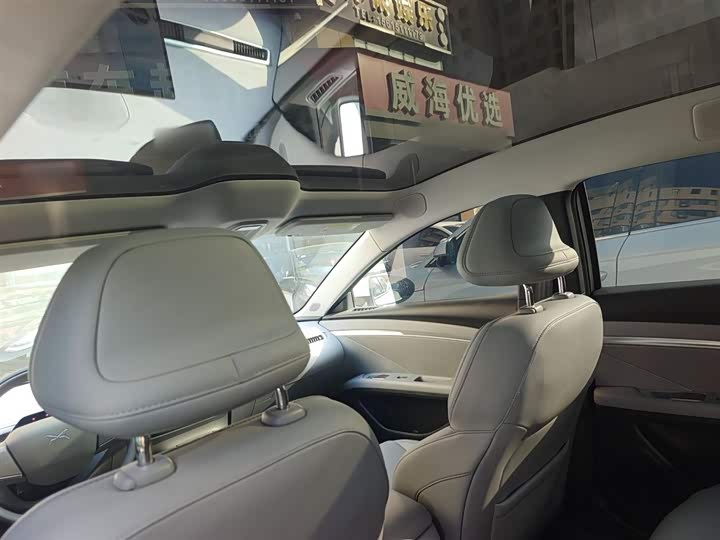 Фото 18 - XPeng Mona M03