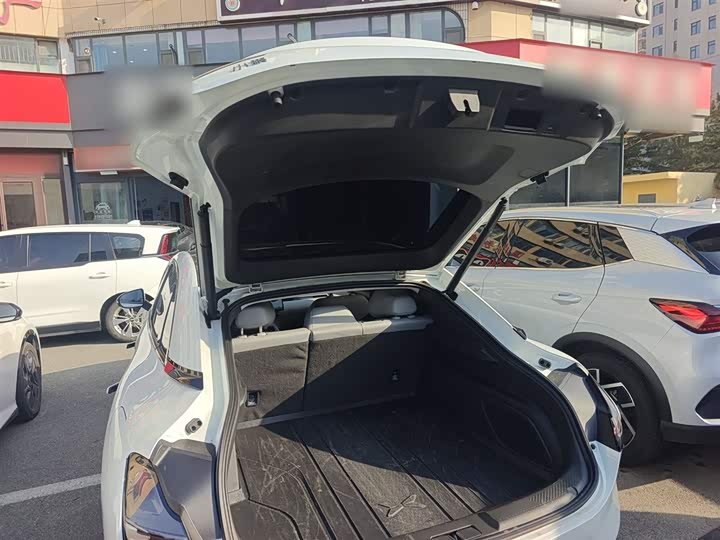 Фото 19 - XPeng Mona M03