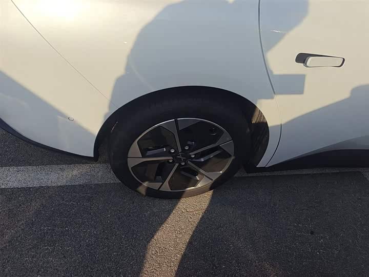 Фото 26 - XPeng Mona M03