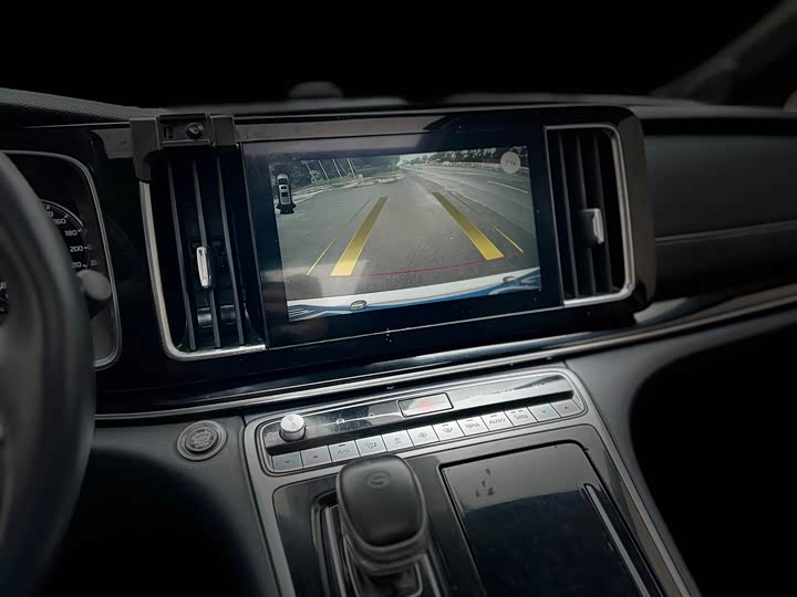 Фото 10 - GAC Trumpchi M8