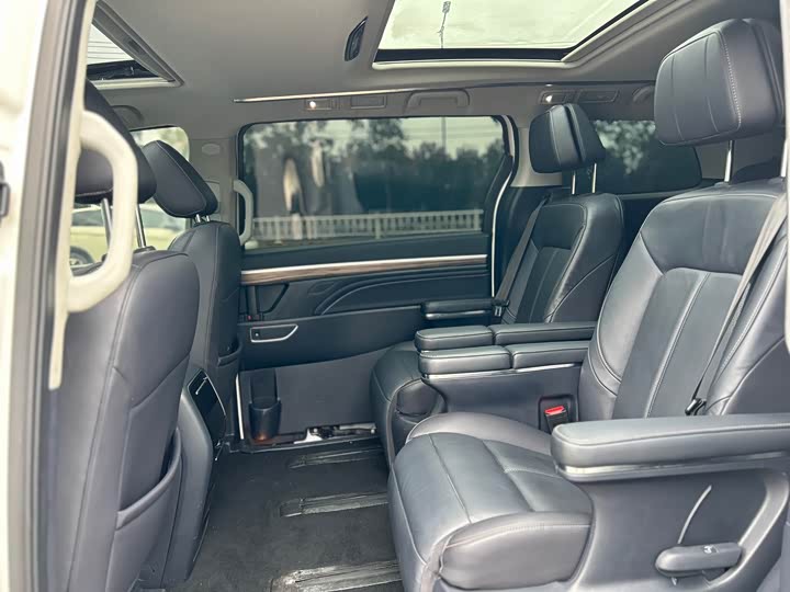 Фото 15 - GAC Trumpchi M8