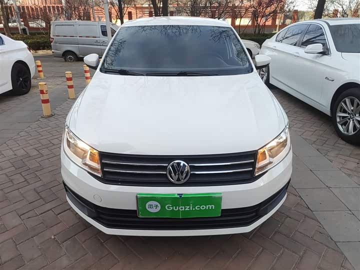 Фото 3 - Volkswagen Santana