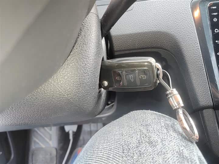 Фото 9 - Volkswagen Santana