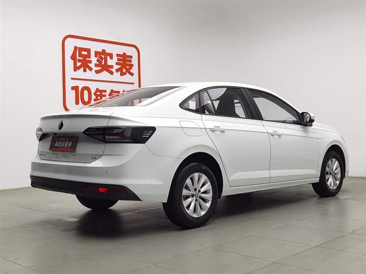 Фото 2 - Volkswagen Lavida