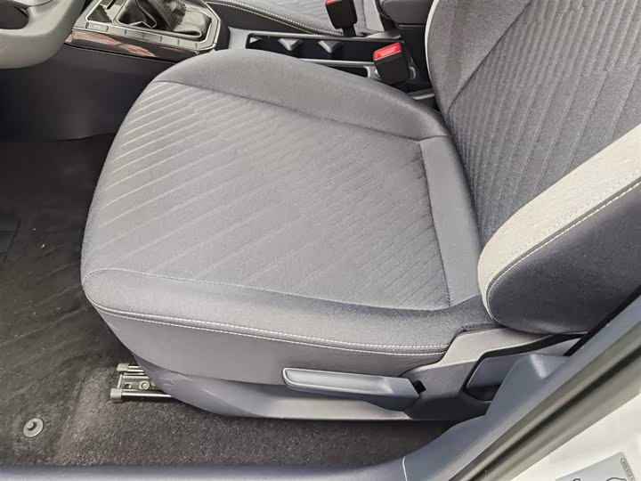 Фото 20 - Volkswagen Lavida