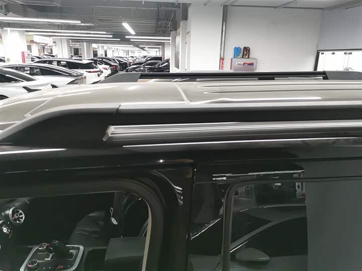 Фото 27 - Tank 300