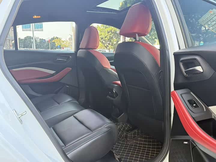 Фото 25 - MG Motor 5