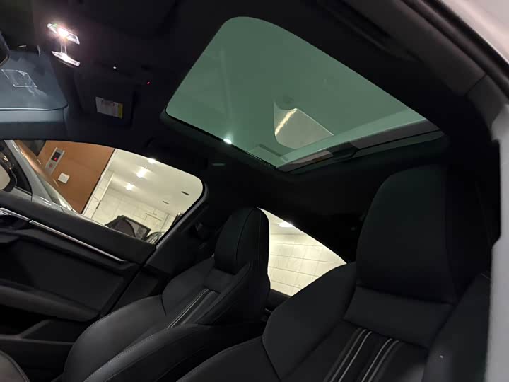 Фото 15 - Audi A3