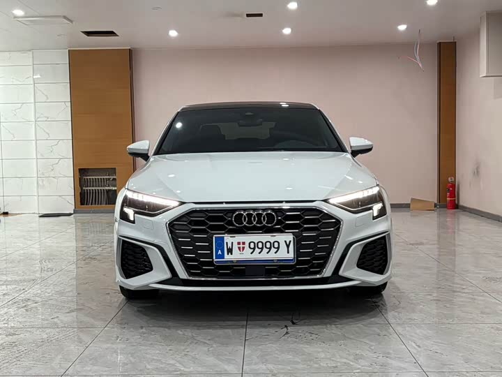 Фото 2 - Audi A3