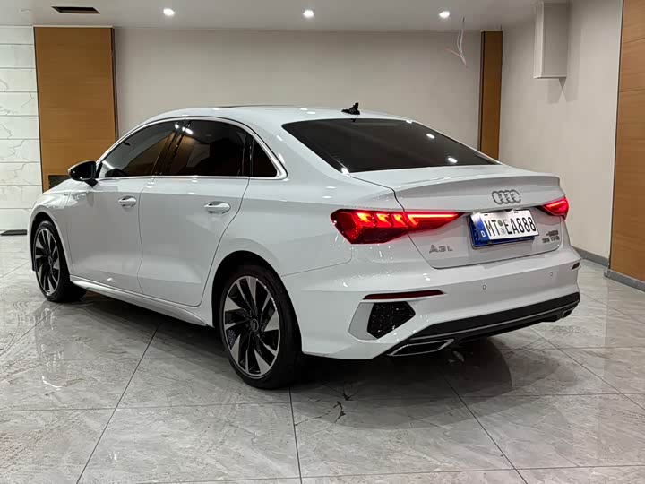 Фото 4 - Audi A3