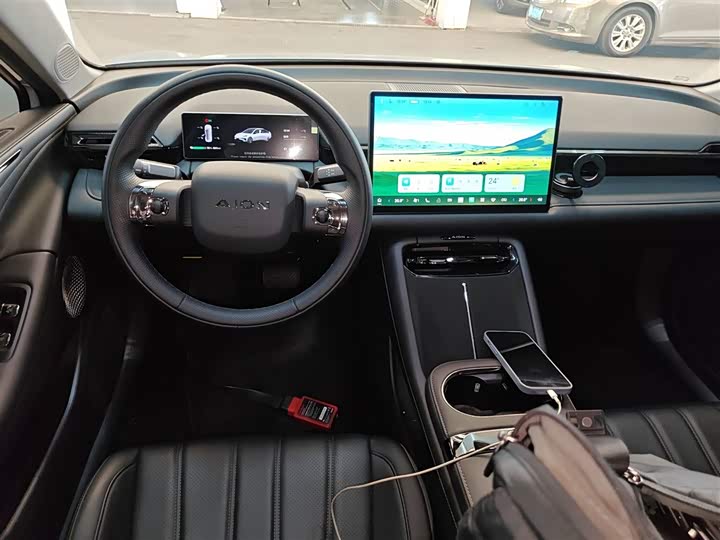 Фото 12 - GAC Aion RT