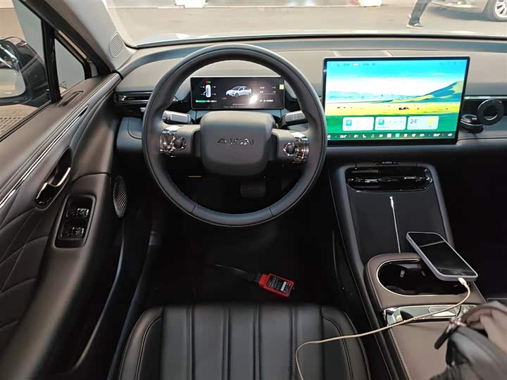 Фото 3 - GAC Aion RT