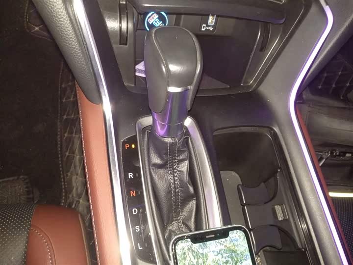 Фото 14 - Honda Inspire