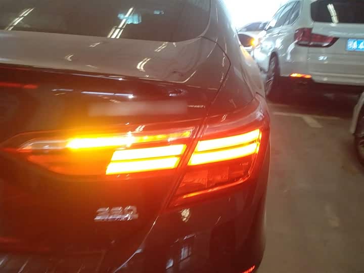 Фото 8 - Honda Inspire