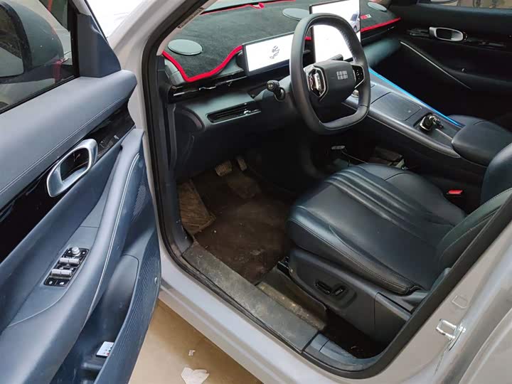 Фото 16 - Geely Galaxy E5