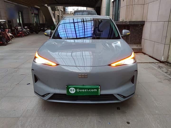 Фото 3 - Geely Galaxy E5