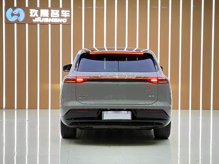 Фото 19 - Exeed Sterra ET