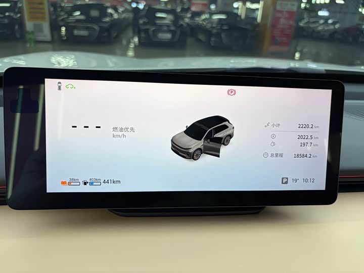 Фото 6 - Exeed Sterra ET