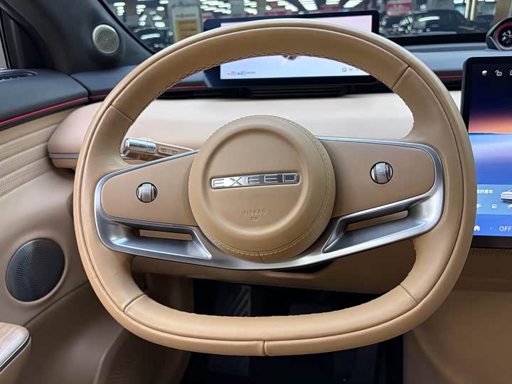 Фото 9 - Exeed Sterra ET