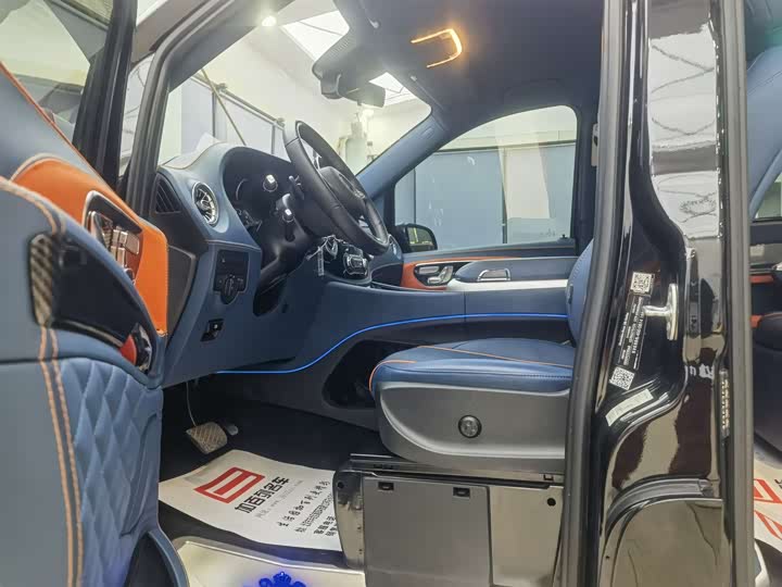 Фото 12 - Mercedes-Benz Vito