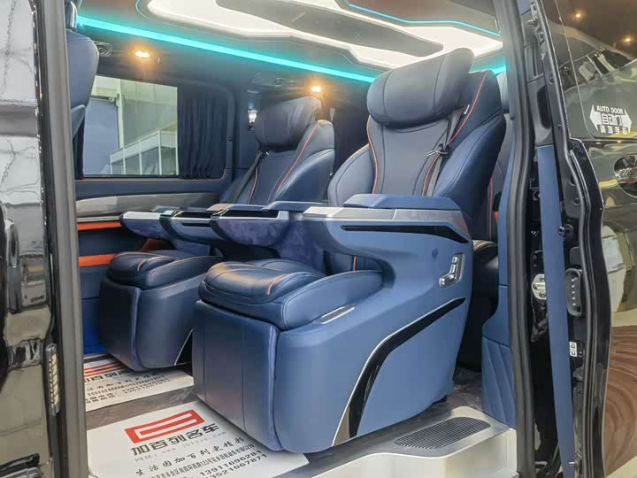 Фото 15 - Mercedes-Benz Vito