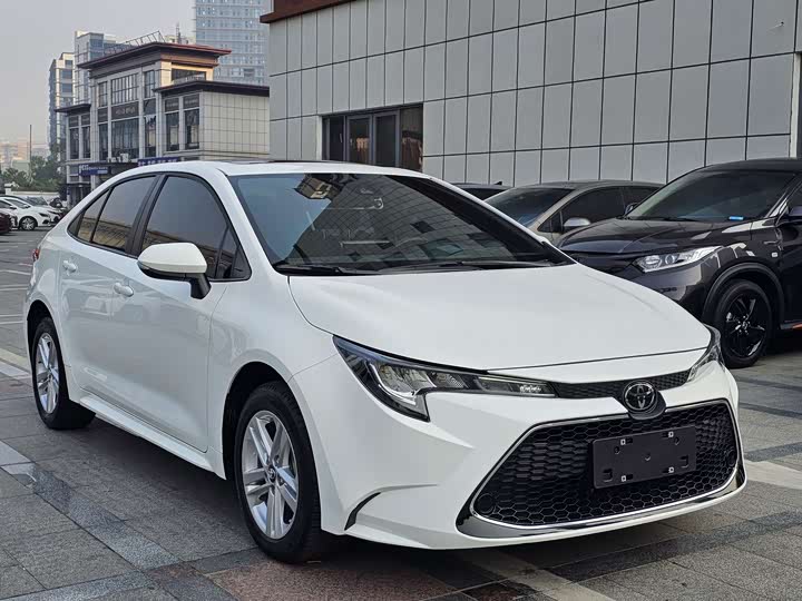 Фото 3 - Toyota Levin