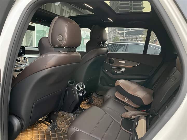 Фото 4 - Mercedes-Benz GLC-Class