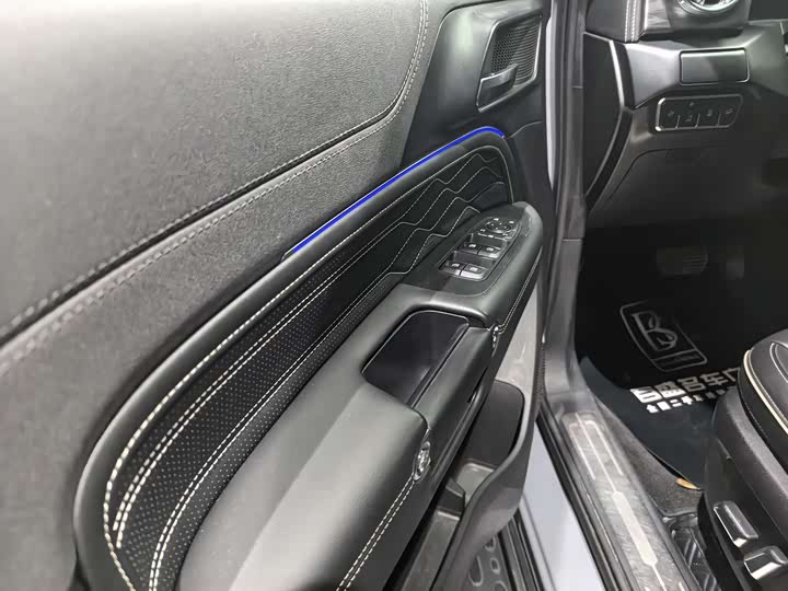 Фото 5 - Tank 300