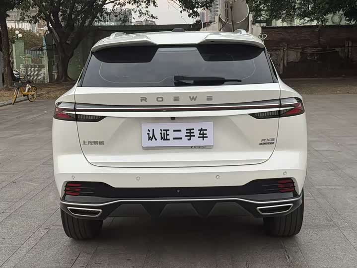 Фото 12 - Roewe RX5