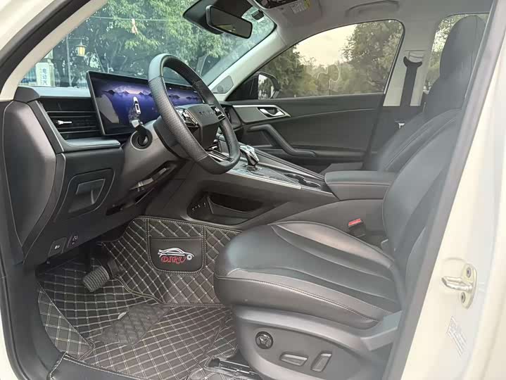 Фото 4 - Roewe RX5