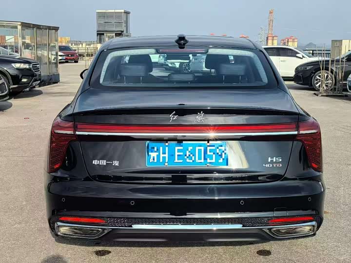 Фото 9 - Hongqi H5