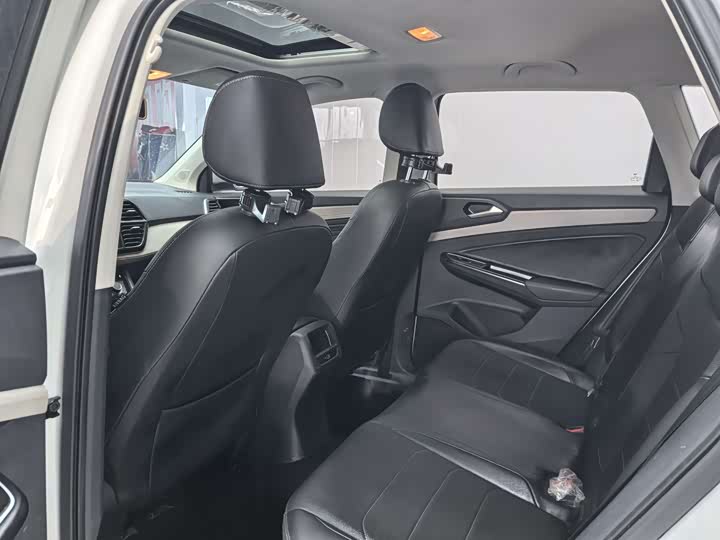 Фото 13 - Jetta VS5