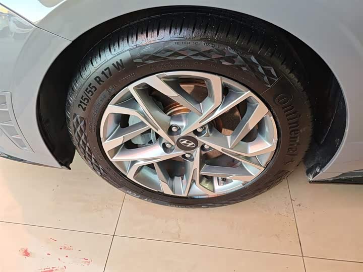 Фото 23 - Hyundai Sonata N Line