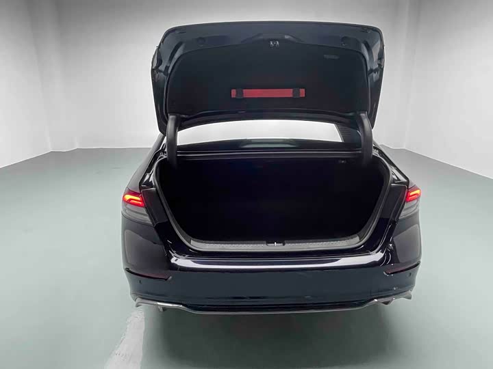 Фото 11 - Honda Accord Hybrid