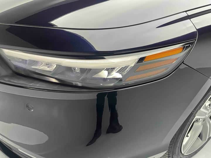 Фото 12 - Honda Accord Hybrid