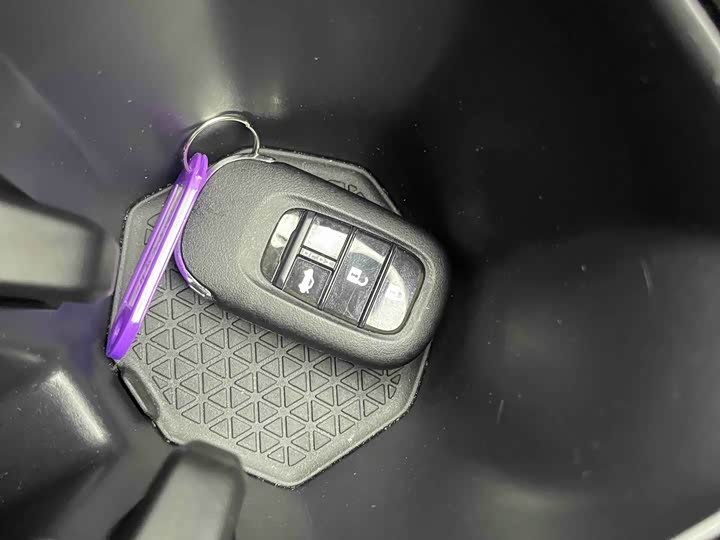 Фото 15 - Honda Accord Hybrid