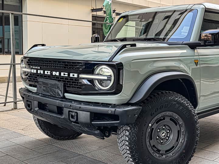 Фото 7 - Ford Bronco