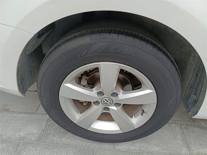 Фото 26 - Volkswagen Lavida